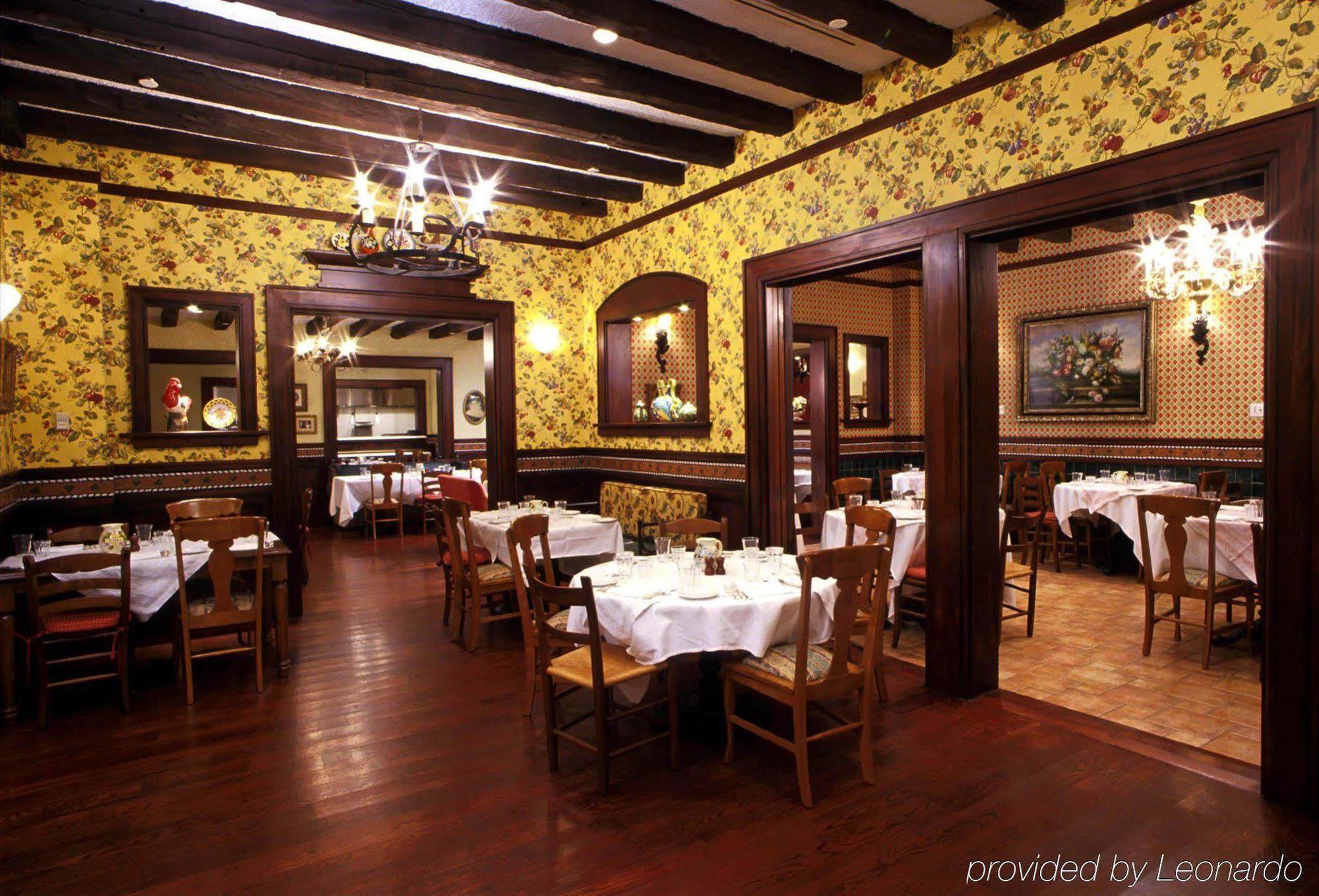 Universal'S Loews Portofino Bay Hotel Orlando Restaurant photo